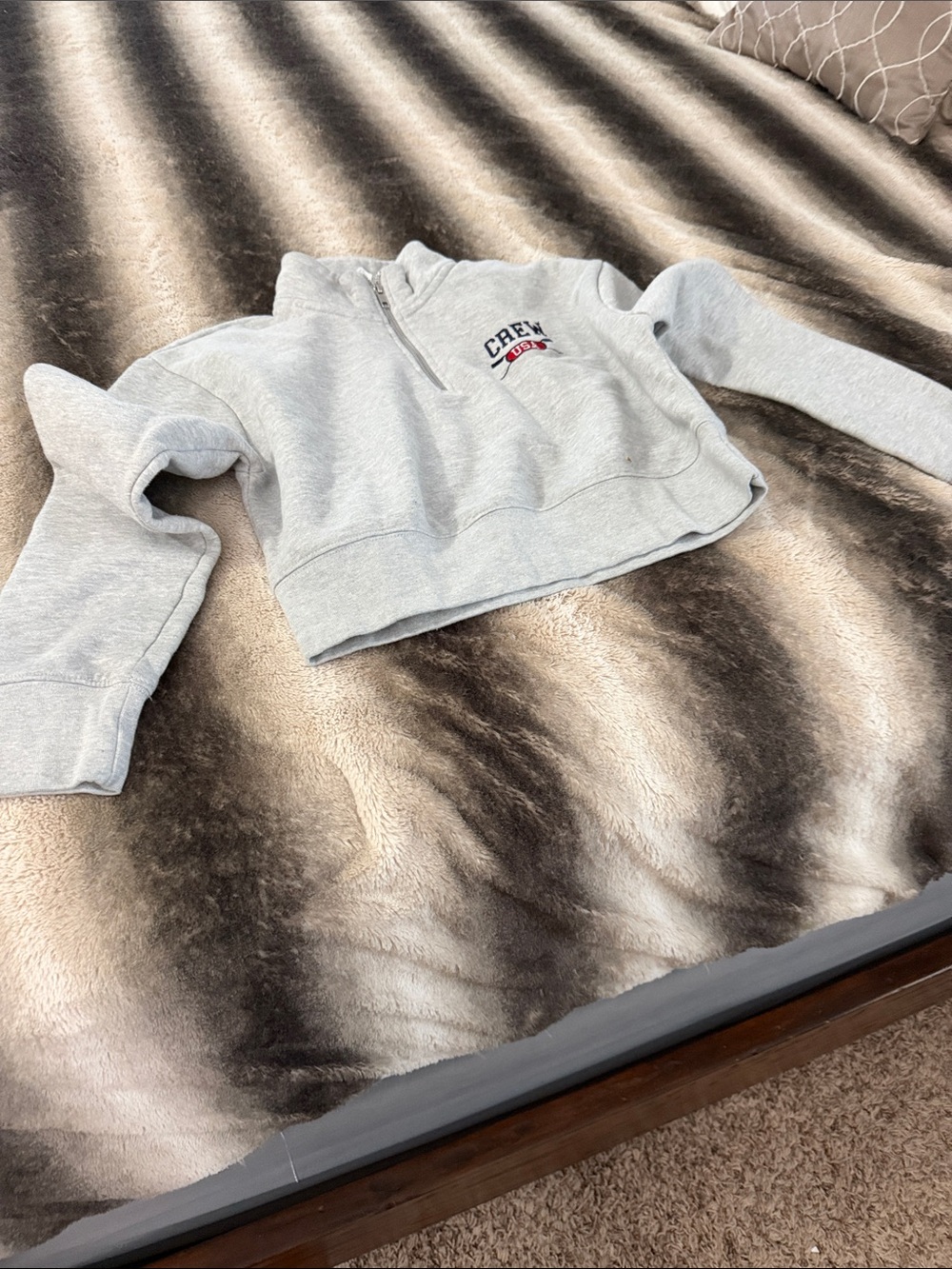 Light Gray Cropped Crew Sweatshirt with Small Embroidered Logo